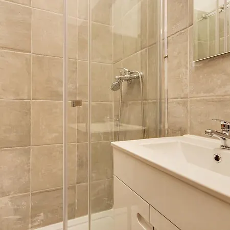 Cozy Studio House In Mouraria Апартаменты